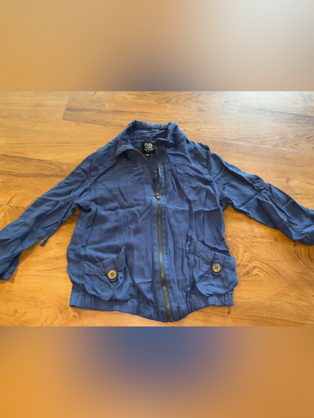 Mine Women’s Blue Cropped Utility Jacket Medium